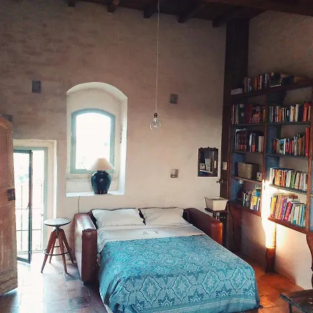 فندق مبيت وإفطار Ancient Tower Corpolo